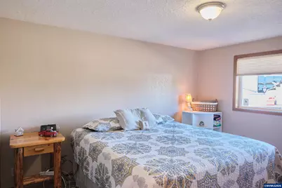 268 Dorcas Dr N, Keizer, OR 97303 - Photo 17