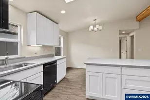 5005 Cumberland Ct SE, Salem, OR 97306 - Photo 11