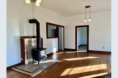 40544 McDowell Creek Dr, Lebanon, OR 97355 - Photo 9