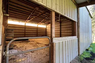 40544 McDowell Creek Dr, Lebanon, OR 97355 - Photo 33