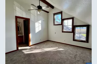 40544 McDowell Creek Dr, Lebanon, OR 97355 - Photo 17