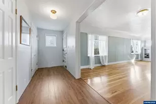 1420 SW Park Terrace, Albany, OR 97321 - Photo 3