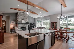 494 Troon Ave, Woodburn, OR 97071 - Photo 13
