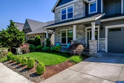 494 Troon Av, Woodburn, OR 97071 - Photo 3