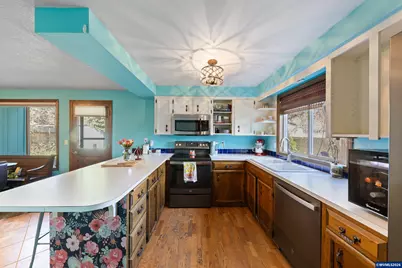 465 Flint Ridge St SE, Salem, OR 97306 - Photo 13