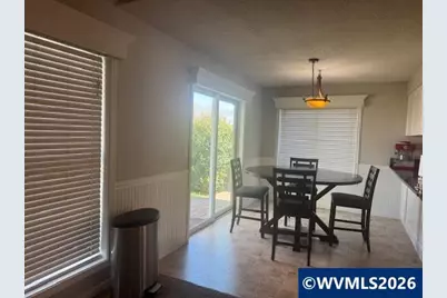 1405 Independence Av, Woodburn, OR 97071 - Photo 7
