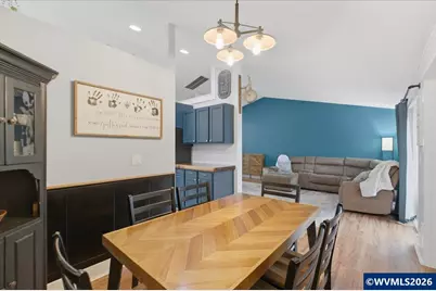 701 SE Juniper Av, Dallas, OR 97338 - Photo 9