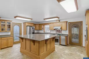 2148 Main St St, Philomath, OR 97370 - Photo 13