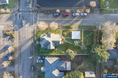 488 S 2nd St, Lebanon, OR 97355 - Photo 43