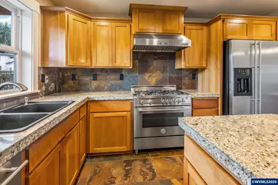 3796 Illahe Hill Rd S, Salem, OR 97302 - Photo 17