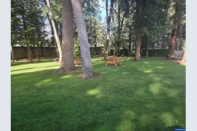 4940 Sunnyside Rd Rd S #B-8, Salem, OR 97306 - Photo 17