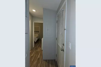 4940 Sunnyside Rd Rd S #B-8, Salem, OR 97306 - Photo 5