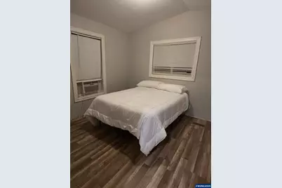 4940 Sunnyside Rd Rd S #B-8, Salem, OR 97306 - Photo 9