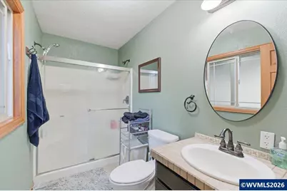 42801 Island Inn Dr, Lebanon, OR 97355 - Photo 13