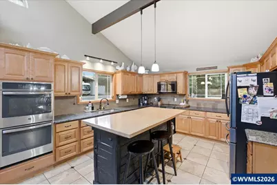42801 Island Inn Dr, Lebanon, OR 97355 - Photo 5