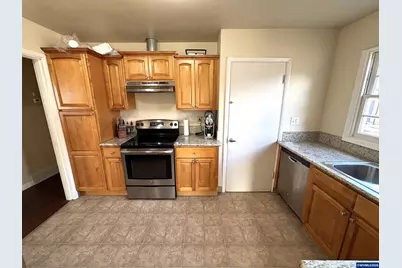 1551 Market St NE, Salem, OR 97301 - Photo 13