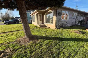 1551 Market St NE, Salem, OR 97301 - Photo 3