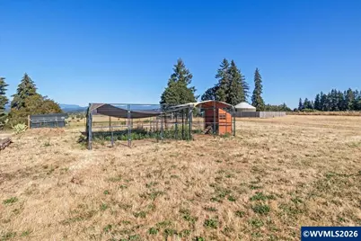 39038 Griggs Dr, Lebanon, OR 97355 - Photo 29