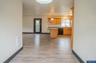 960 7th Ave, Sweet Home, OR 97386 - Photo 11