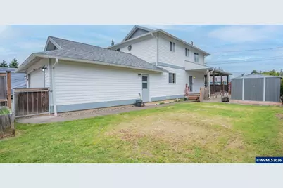 960 7th Av, Sweet Home, OR 97386 - Photo 33