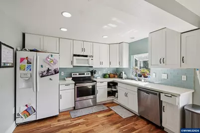 1612 12th St, Oregon City, OR 97045 - Photo 13