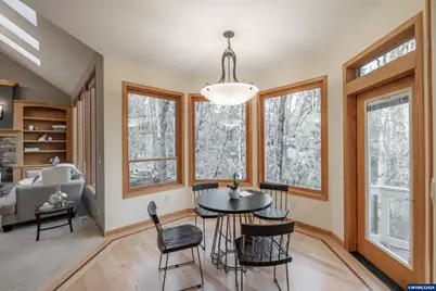 3755 NW Lark Pl, Corvallis, OR 97330 - Photo 9