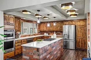 3586 Cherokee Dr S, Salem, OR 97302 - Photo 21