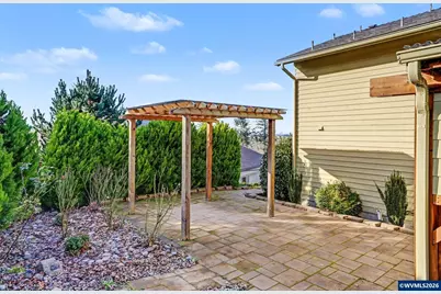 3586 Cherokee Dr S, Salem, OR 97302 - Photo 49