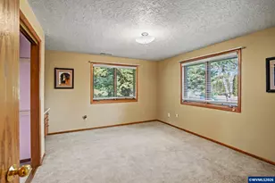 6783 Rippling Brook Dr SE, Salem, OR 97317 - Photo 33