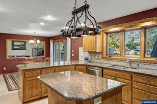 6783 Rippling Brook Dr SE, Salem, OR 97317 - Photo 17