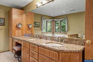 6783 Rippling Brook Dr SE, Salem, OR 97317 - Photo 27