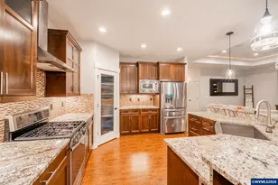 314 Mountain Vista Ave SE, Salem, OR 97306 - Photo 11