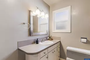 1895 20th St NE, Salem, OR 97301 - Photo 31