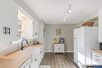 1895 20th St NE, Salem, OR 97301 - Photo 15