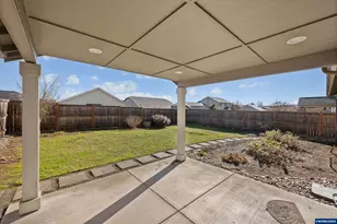 578 SE Lines St, Dallas, OR 97338 - Photo 23