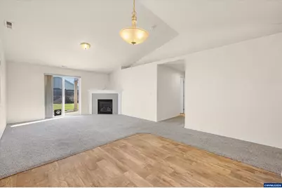 578 SE Lines St, Dallas, OR 97338 - Photo 9