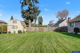 2243 32nd Ave NE, Salem, OR 97301 - Photo 37