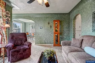 2243 32nd Ave NE, Salem, OR 97301 - Photo 11