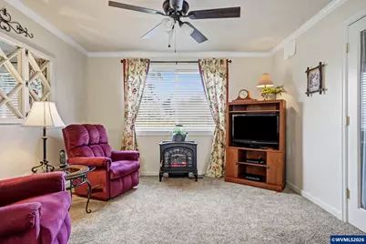 2243 32nd Av NE, Salem, OR 97301 - Photo 33