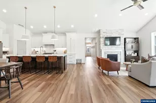 2049 SE Arrowwood Ave, Dallas, OR 97338 - Photo 11