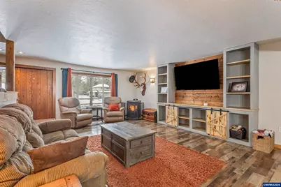 52531 Lost Ponderosa Rd, La Pine, OR 97739 - Photo 11