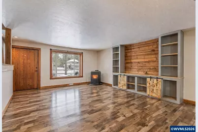 52531 Lost Ponderosa Rd, La Pine, OR 97739 - Photo 3