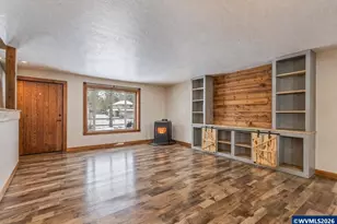 52531 Lost Ponderosa Rd, La Pine, OR 97739 - Photo 3