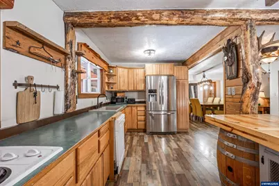 52531 Lost Ponderosa Rd, La Pine, OR 97739 - Photo 7