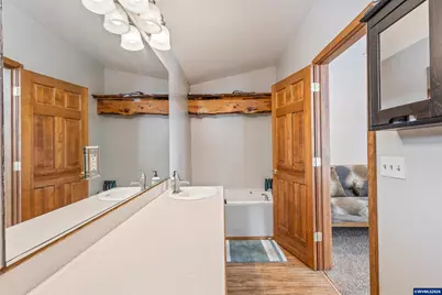 52531 Lost Ponderosa Rd, La Pine, OR 97739 - Photo 15