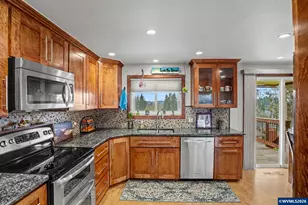 1253 Highland Ct, Stayton, OR 97383 - Photo 13