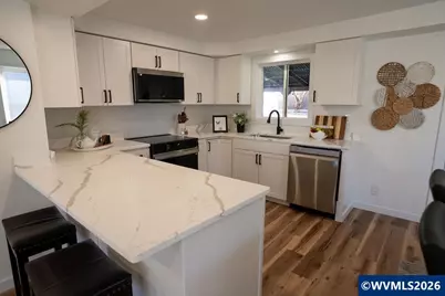 4454 York Av NE, Salem, OR 97305 - Photo 11