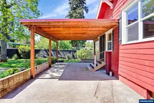 318 Koons St, Silverton, OR 97381 - Photo 39