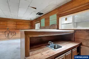 39388 River Dr, Lebanon, OR 97355 - Photo 17