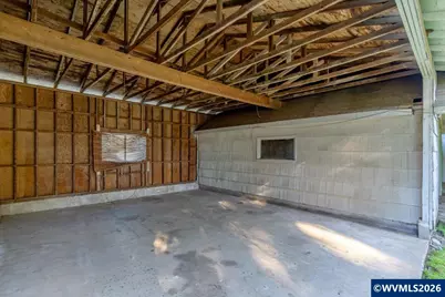 39388 River Dr, Lebanon, OR 97355 - Photo 11